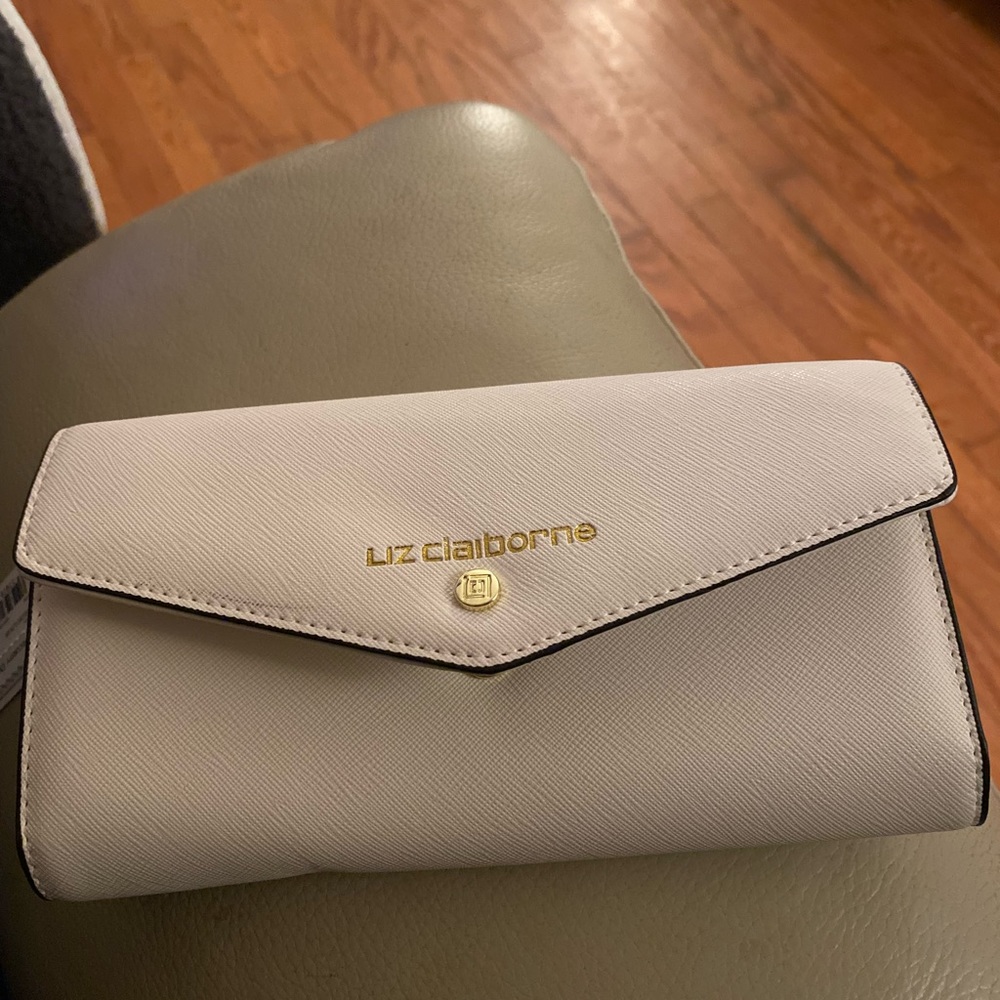 Liz Claiborne wallet
